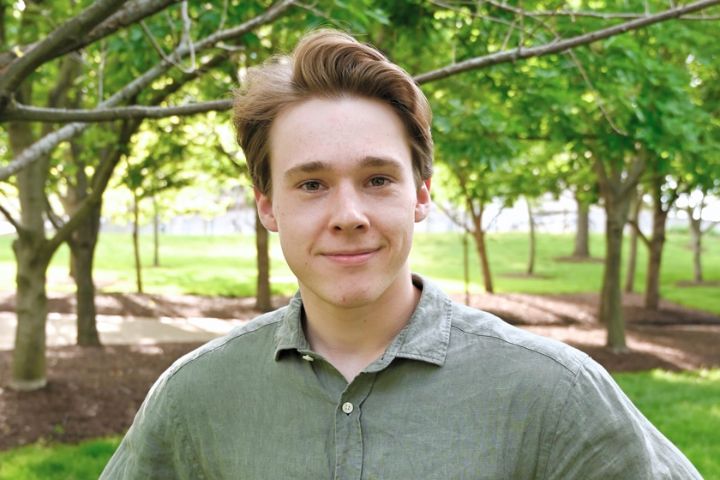 Xander Doom, Associate Developer